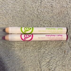 Mary Kay At Play Eye and Lip Crayon Duo